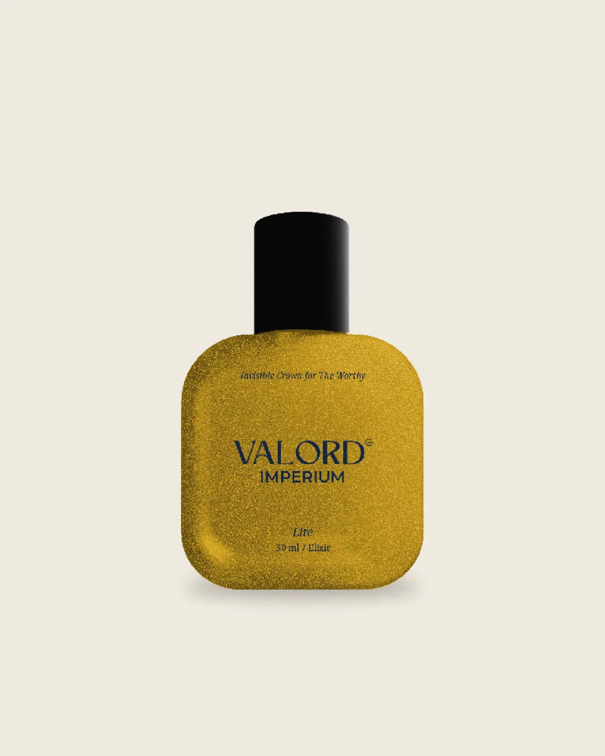 Botol parfum Valord Imperium berwarna emas di atas latar gading